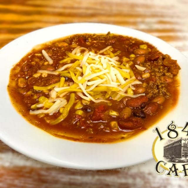 "Rachael's" Kickin' Chili.